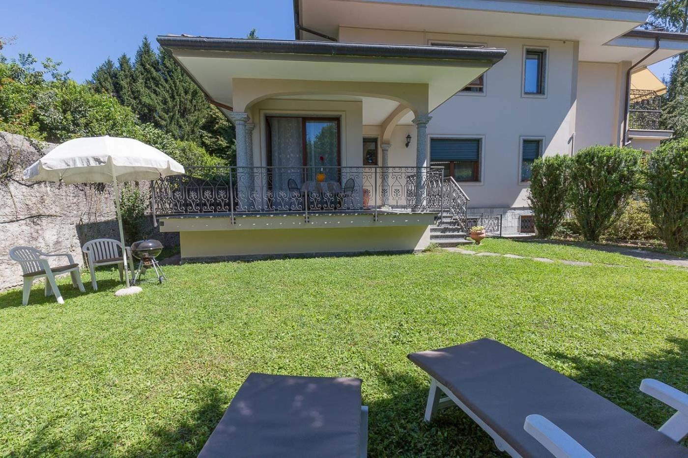 La Petite Dame - Lake Maggiore - 100 M From The Lake Verbania Exterior foto